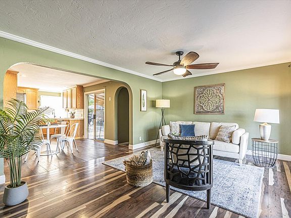 4th image of 2630 Valley Center Drive