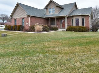 328 Clearview Ct, Winthrop Harbor, IL