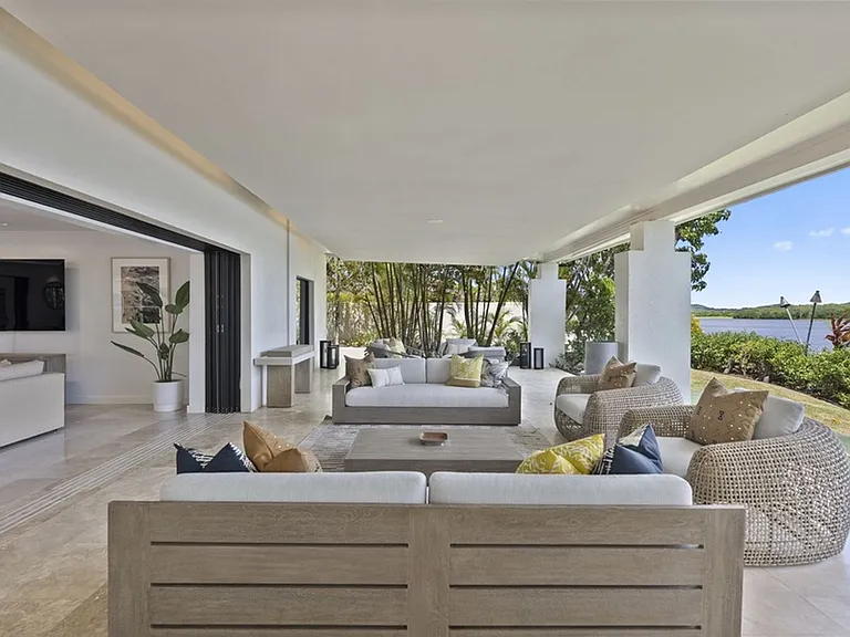 5939 Kalanianaole Hwy — Photo 17