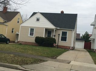 21411 Kenyon Dr, Maple Heights, OH 44137