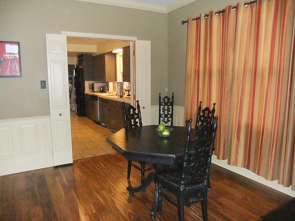 4th image of 1305 Charles St