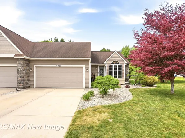 6097 Foxwood Ct, Saginaw, MI 48638
