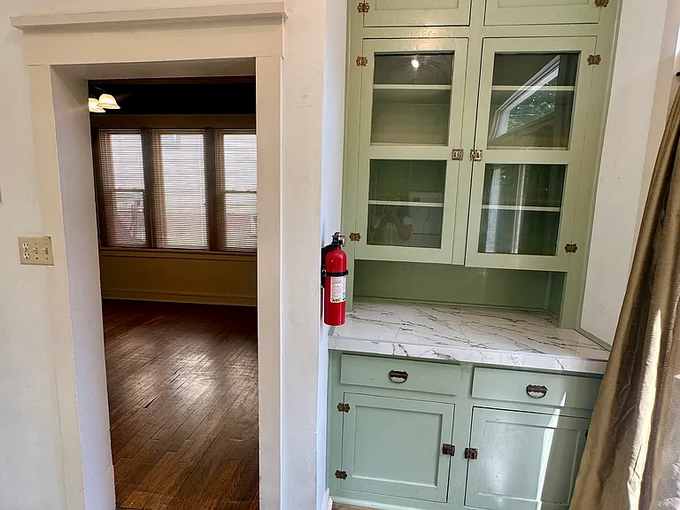 2628 State St — Photo 3