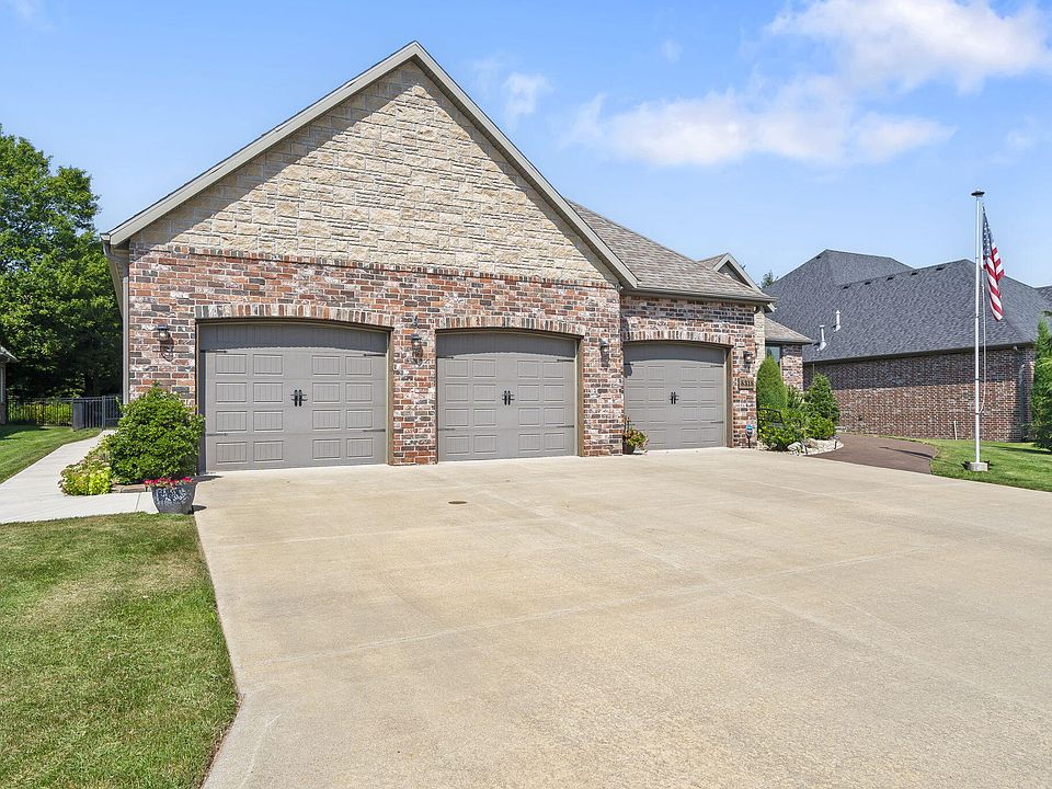 8318 Shinnecock Drive, Nixa, MO 65714 | Zillow