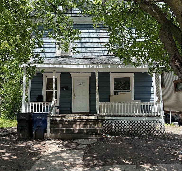 2nd image of 322 W Pleasant Ave