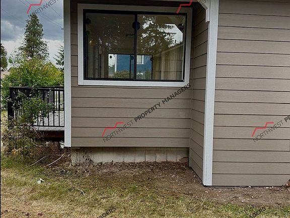3rd image of 341 N 2nd St