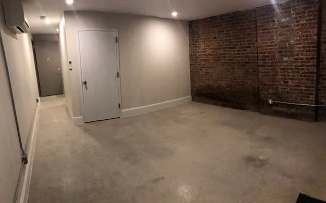 Rented by Alexander Bilu, LREB | media 22