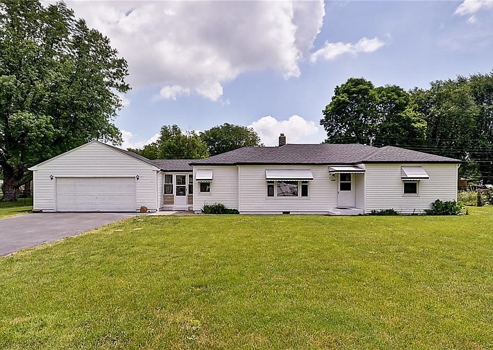 1st image of 445 Schooley Dr