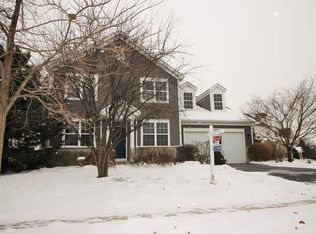 239 Foxford Dr, Cary, IL 60013