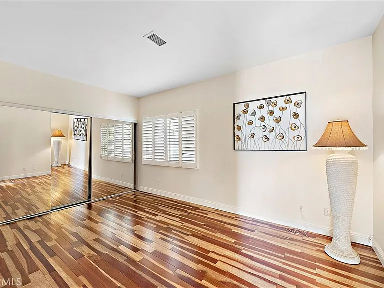 608 Loretta Dr — Photo 38