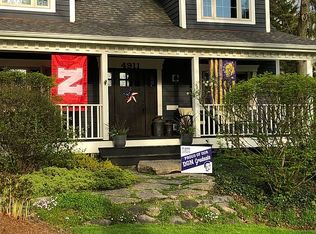 4911 Wallbank Ave, Downers Grove, IL 60515