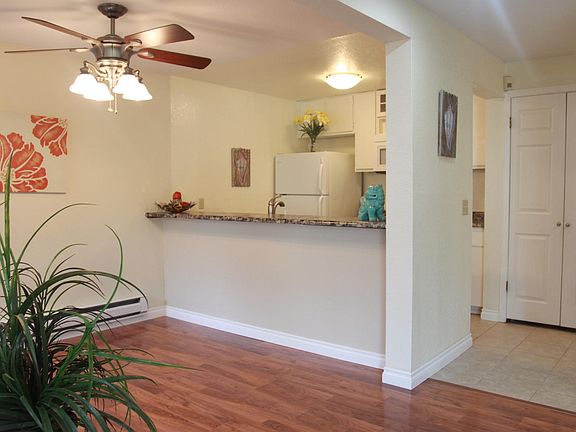 5th image of 14707 NE 44th Pl APT Q8