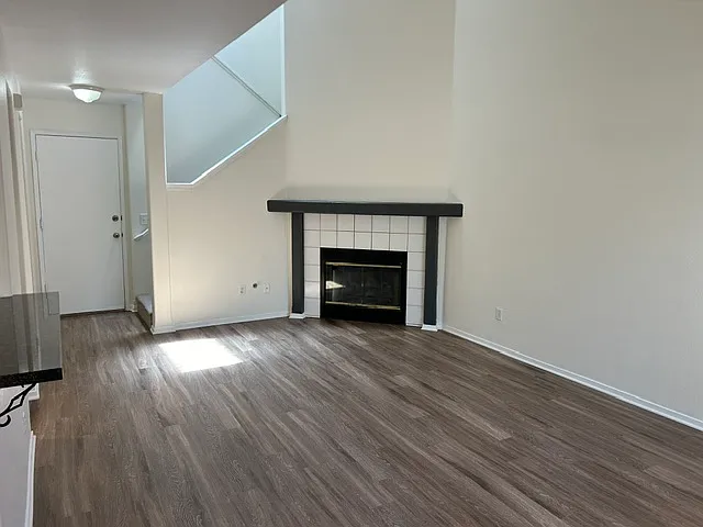 39227 10th St W — Photo 2