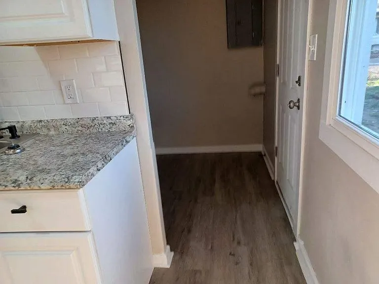 420 S Wheatland Ave — Photo 12