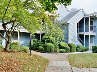 122 Concordia Cir #122B, Monroe Township, NJ 08831