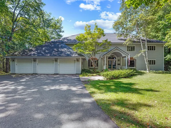 12880 Sandy Cove Ln, Lac Du Flambeau, WI 54538