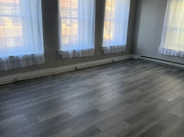 401 Main St, Oley, PA