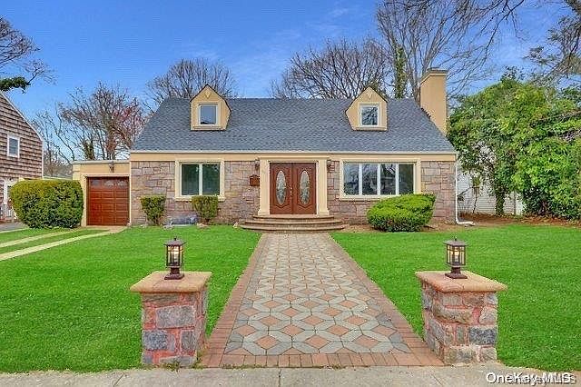 1st image of 861 Schuman Place