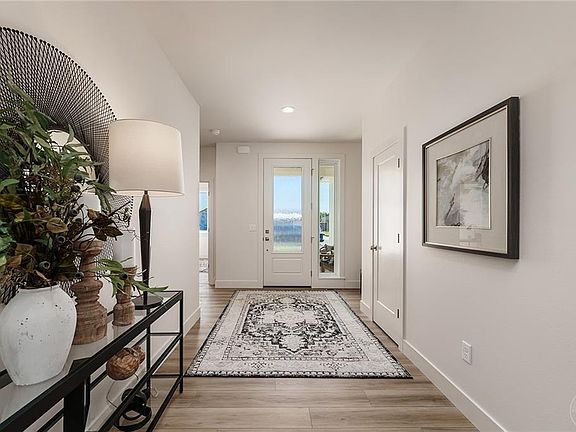 2nd image of 2641 Strapper Ln