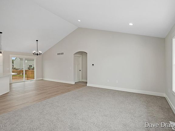 4th image of 7560 48th Ave