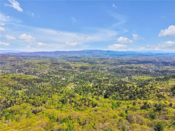 133 Falcon Heights Ln, Jasper, GA 30143