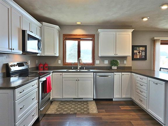 Room for more than One Cook!