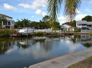 5449 Lawrence Ln, New Port Richey, FL 34652