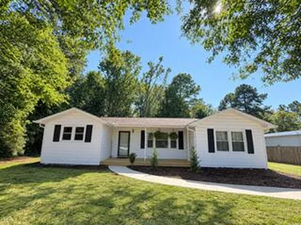 1805 Tunnel Hill Varnell Rd, Tunnel Hill, GA 30755