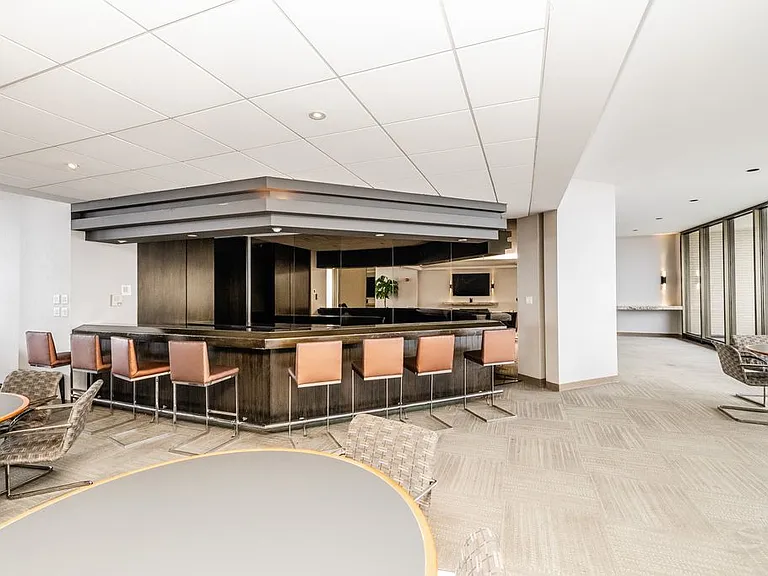 2800 N Lake Shore Dr #3814-3816 — Photo 36