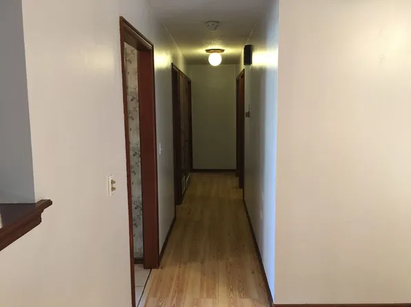 8124 NW 27th St, Bethany, OK 73008