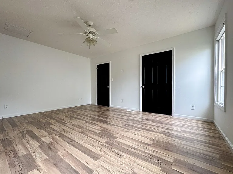 4214 Harbin Walk Ln — Photo 11