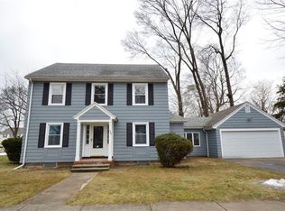 123 Hoover Rd, Rochester, NY 14617