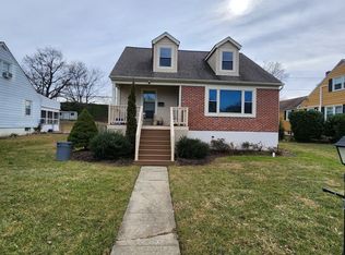 13 Dublin Dr, Lutherville Timonium, MD 21093