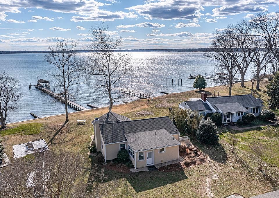 1st image of 77 Berryville Shores Dr
