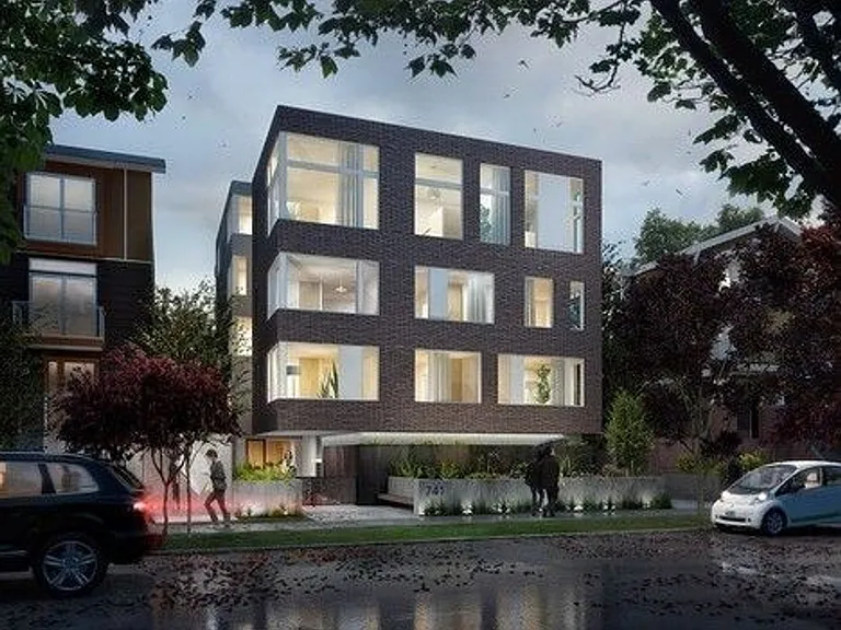 741 Harvard — Photo 13