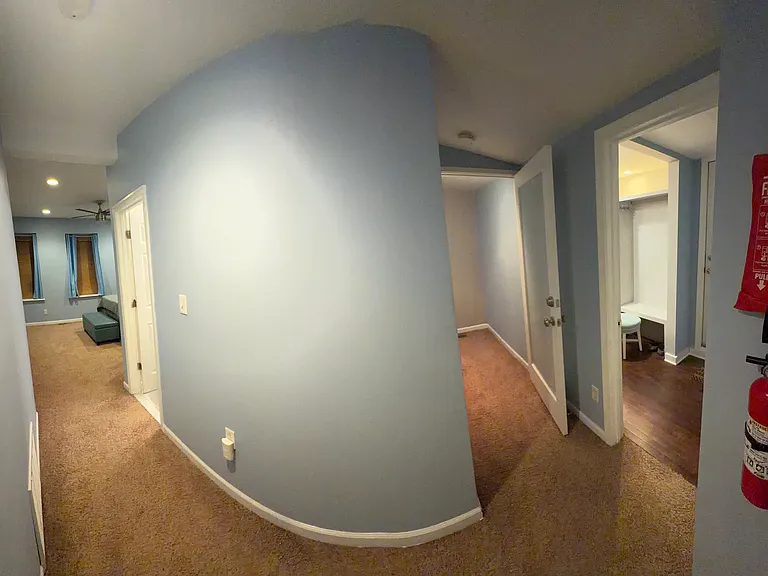 1328 W Lombard St — Photo 24