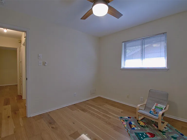 9202 Quail Meadow Dr — Photo 15