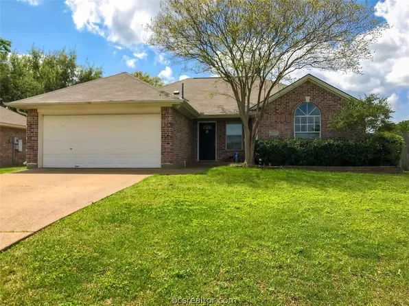 3728 Chantal Cir, College Station, TX 77845