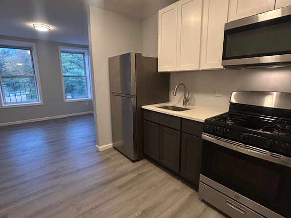 17 Teaneck Rd APT 3A