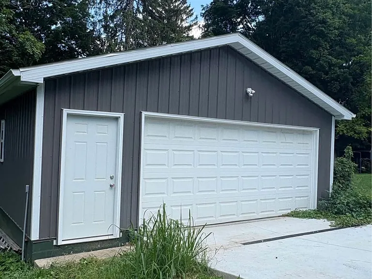 320 N Marshall Ave — Photo 18
