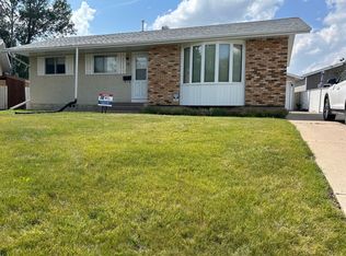 17 Cole Ave, Saskatoon, SK S7L4G2