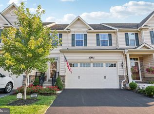 1105 Arbour Ln, Quakertown, PA 18951