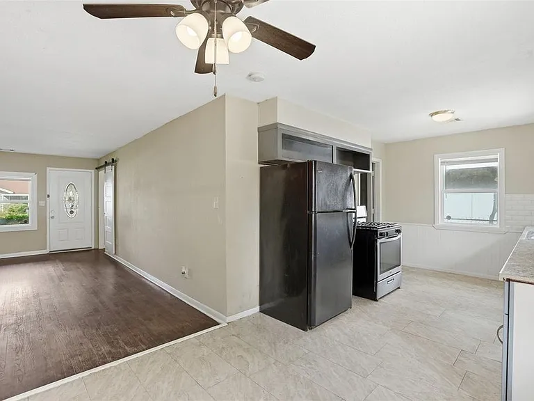 7301 Conley St — Photo 4