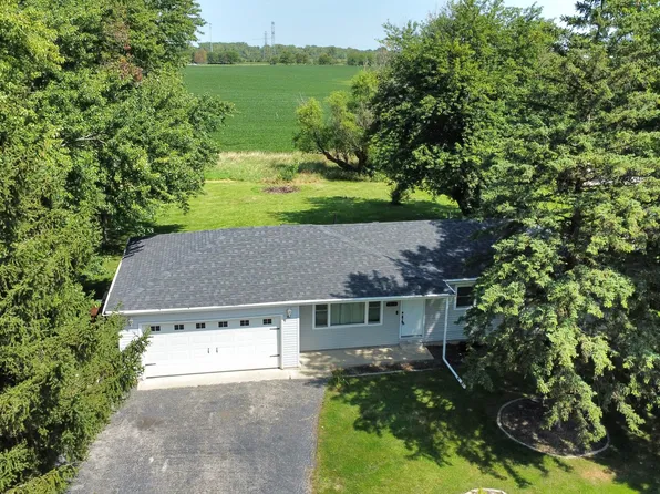 1413 Corrie Ln, New Lenox, IL 60451