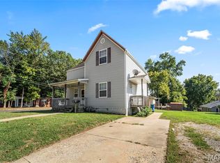 404 E Church St, Collinsville, IL 62234