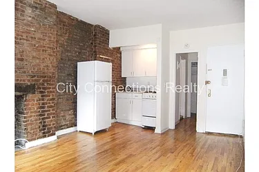 Rented by City Connections Realty