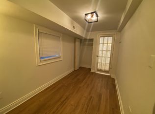 3143 S Halsted St APT 1F, Chicago, IL 60608