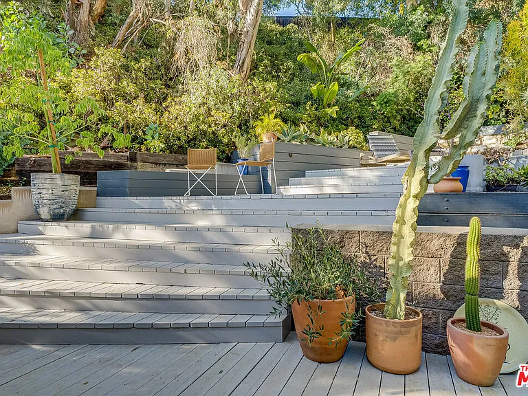 7979 Willow Glen Rd — Photo 21