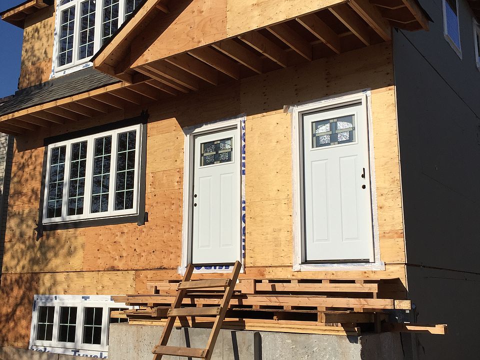 1st image of 410 Bartlett Ave