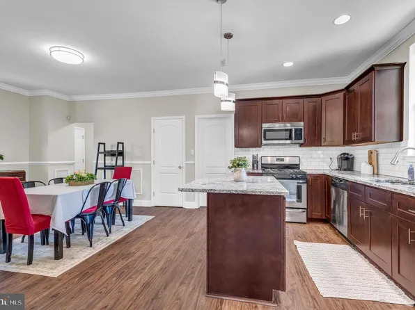 3010 Howard Park Ave, Baltimore, MD 21207